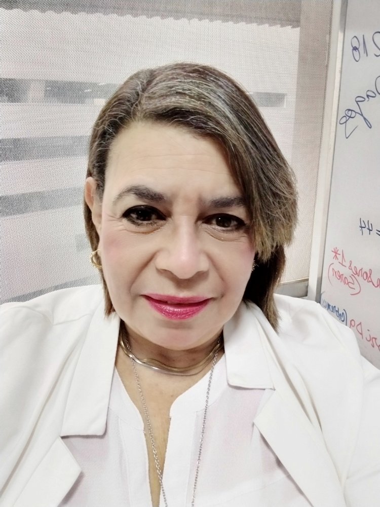 Dra. Jannette Mata 